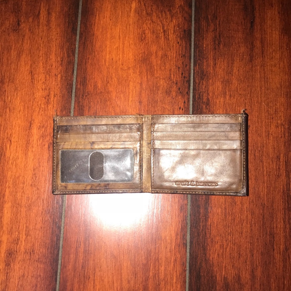 Croft and Barrow wallet